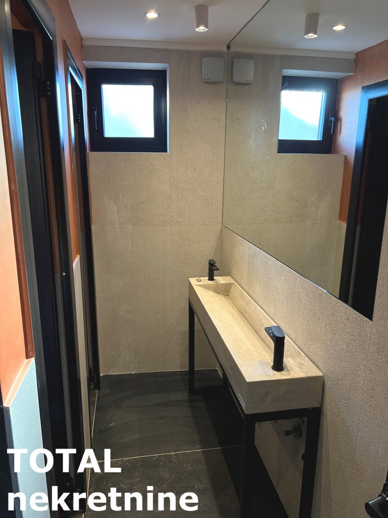 izdavanje-centar-9189878-dqlwf Lokal za izdavanje, Centar, Novi Sad, 584m², 8.760 €/mes