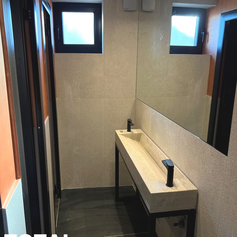 Lokal za izdavanje, Centar, Novi Sad, 584m², 8.760 €/mes