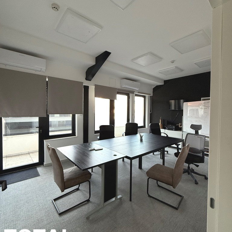Lokal za izdavanje, Centar, Novi Sad, 584m², 8.760 €/mes