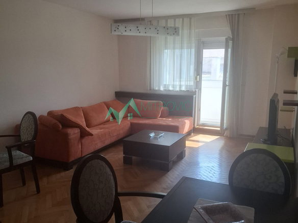 Stan Prodaja Novi Sad  54 m2