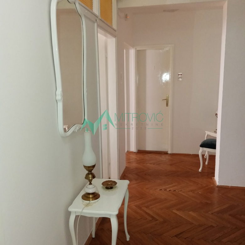 Stan Prodaja Novi Sad  105 m2