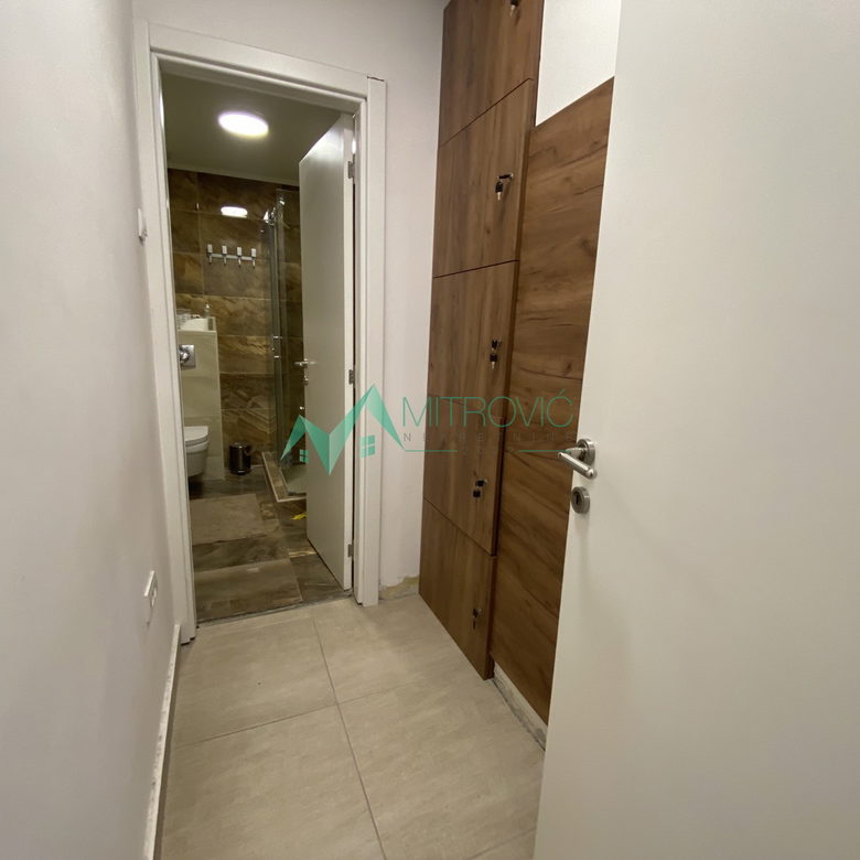 Lokal Prodaja Novi Sad  52 m2