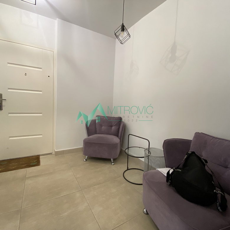 Lokal Prodaja Novi Sad  52 m2
