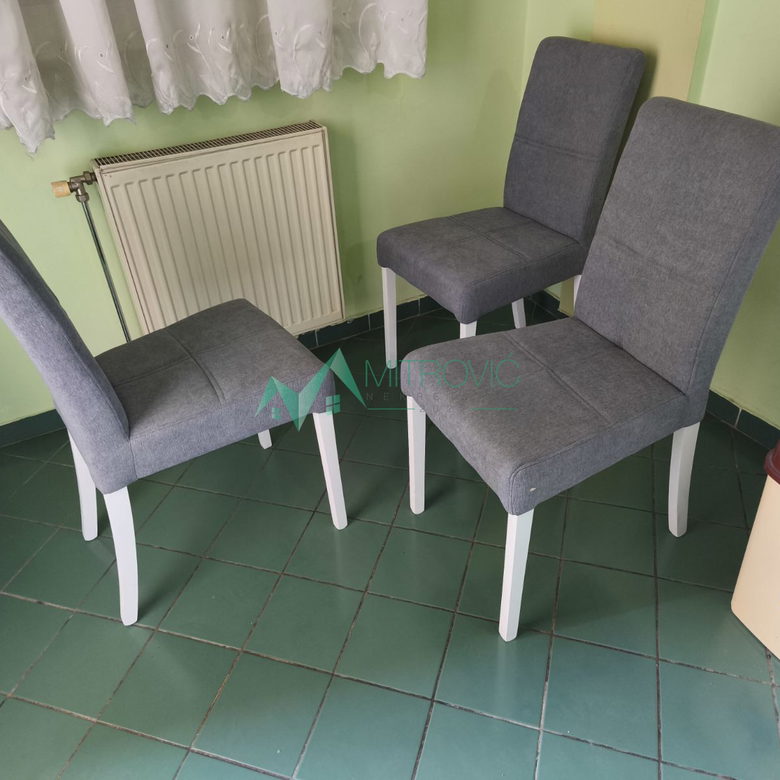 Dvosoban stan na prodaju, Grbavica, Novi Sad, 55m², 420 €