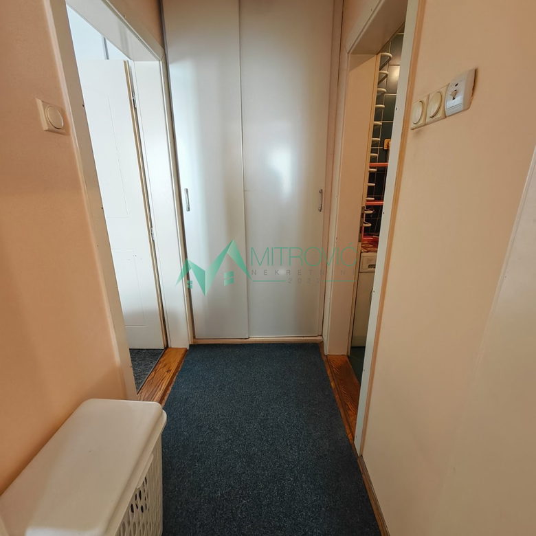 Stan Prodaja Novi Sad  55 m2