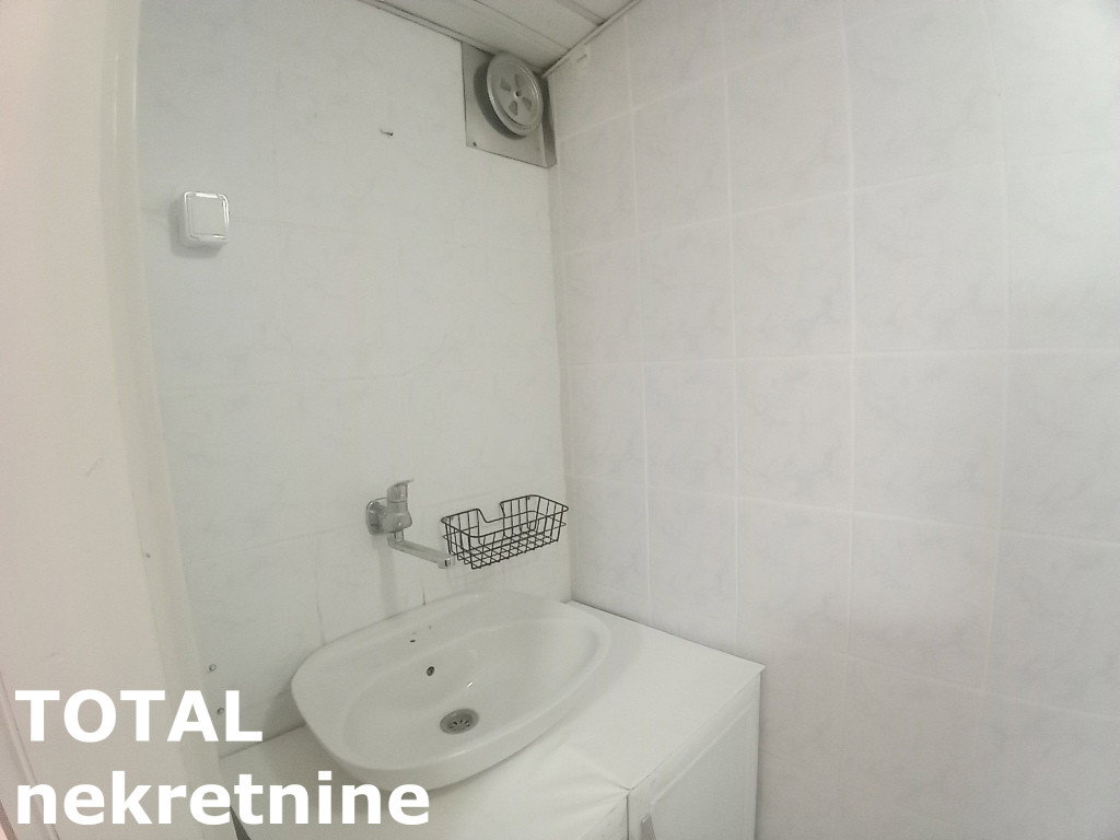 izdavanje-grbavica-9189925-0sled Lokal za izdavanje, Grbavica, Novi Sad, 42m², 400 €/mes