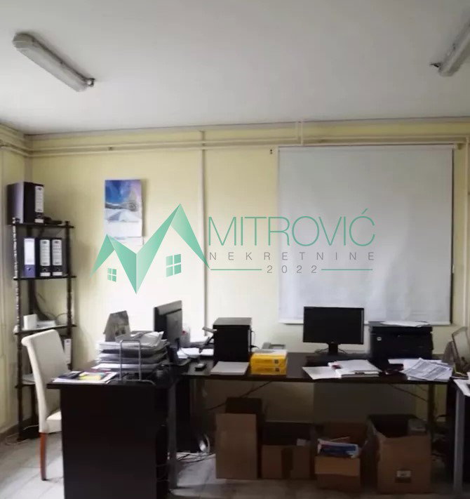 Lokal na prodaju, Industrijska Zona – Jug, Novi Sad, 1258m², 5.500 €