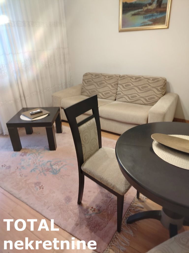 Stan Izdavanje Novi Sad Nova Detelinara 29 m2