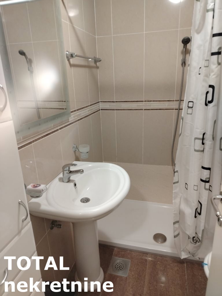 Stan Izdavanje Novi Sad Nova Detelinara 29 m2