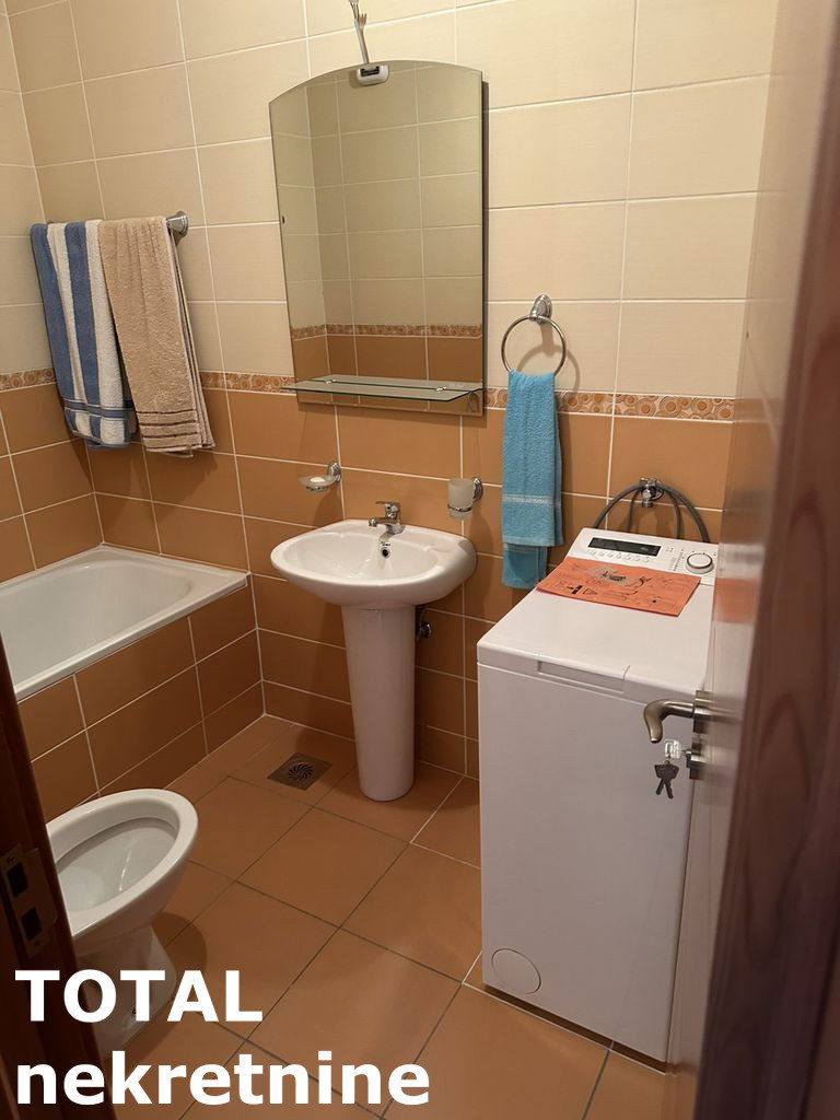 Stan Izdavanje Novi Sad Nova Detelinara 70 m2