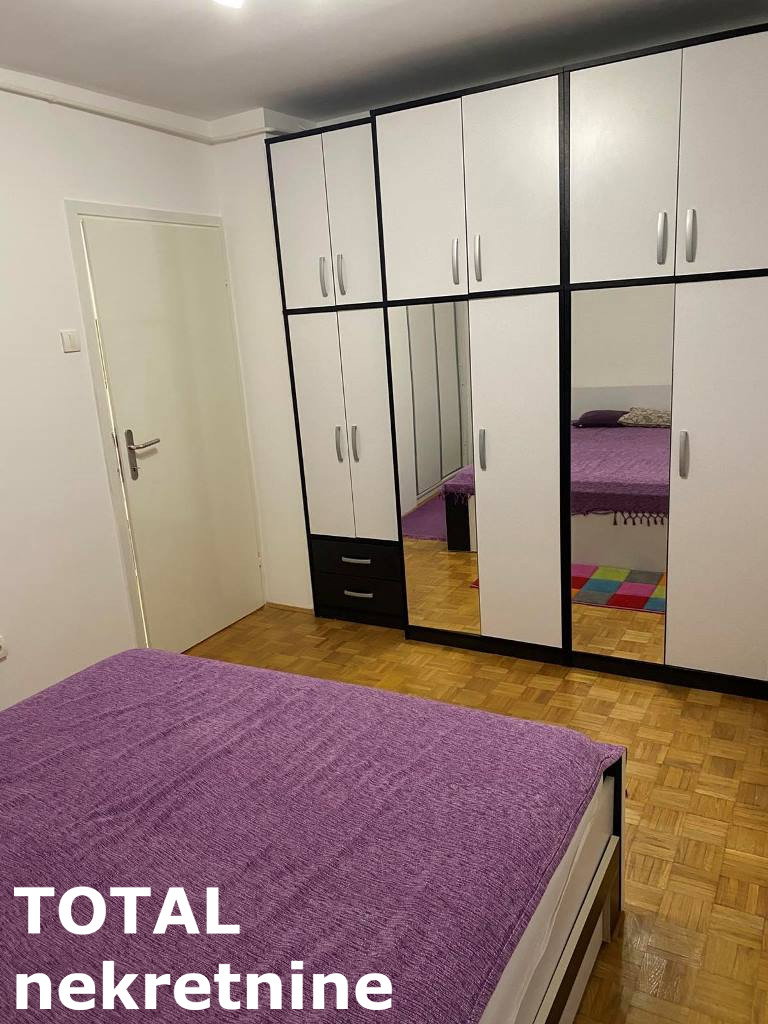 Stan Izdavanje Novi Sad  46 m2