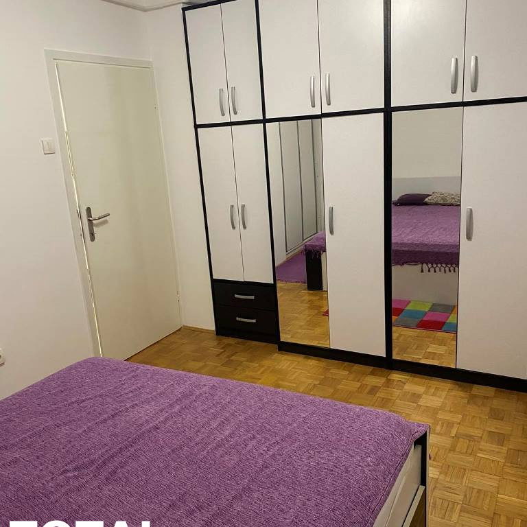 Stan Izdavanje Novi Sad  46 m2