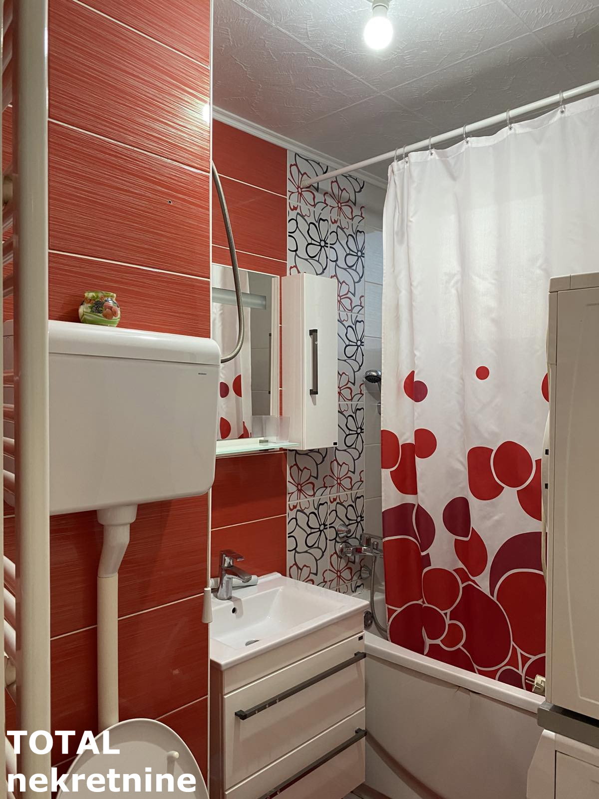 Jednoiposoban stan za izdavanje, Novo Naselje, Novi Sad, 46m², 450 €/mes