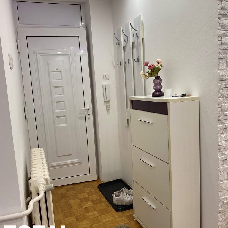 Stan Izdavanje Novi Sad  46 m2