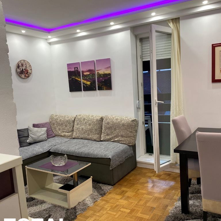 Stan Izdavanje Novi Sad  46 m2