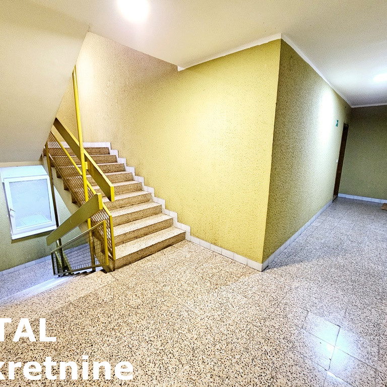 Dvosoban stan za izdavanje, Novo Naselje, Novi Sad, 60m², 350 €/mes