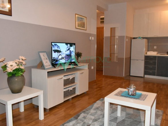 Stan Prodaja Novi Sad  42 m2