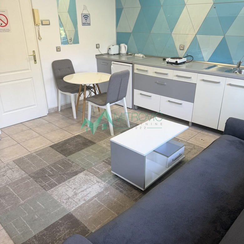 Stan Prodaja Novi Sad  42 m2