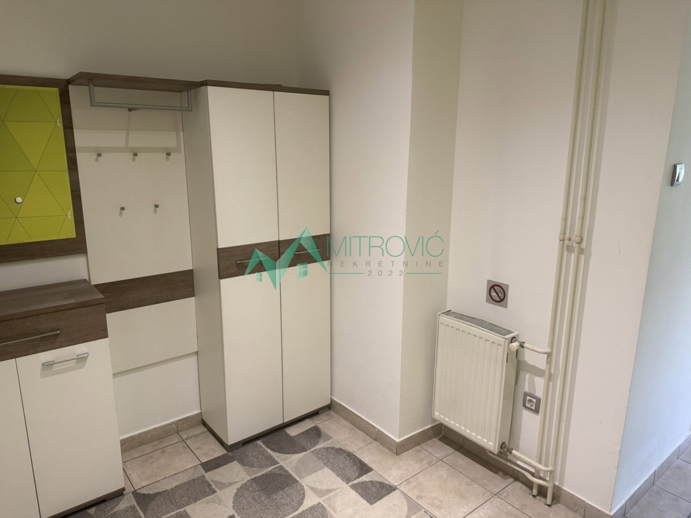 izdavanje-rotkvarija-9102269-lasas Jednoiposoban stan na prodaju, Rotkvarija, Novi Sad, 42m², 400 €