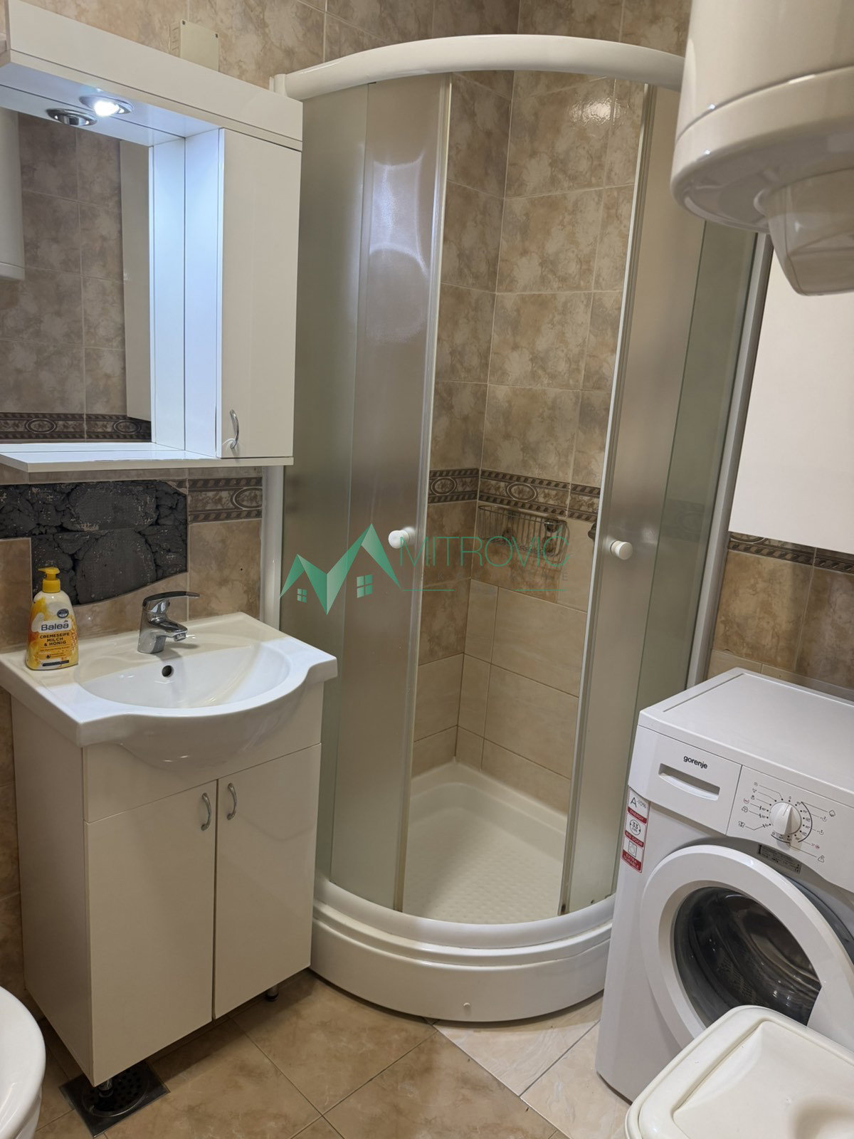 Stan Prodaja Novi Sad  28 m2