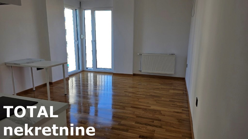 Dvosoban stan za izdavanje, Sajmište, Novi Sad, 43m², 480 €/mes