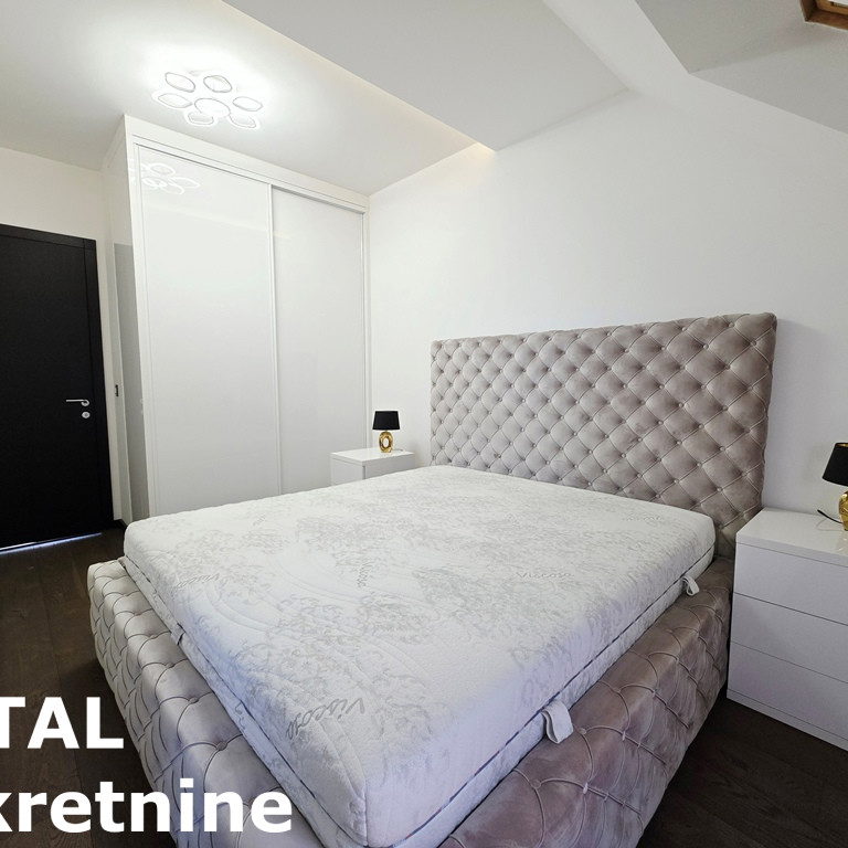 Višesoban stan za izdavanje, Sajmište, Novi Sad, 242m², 1.800 €/mes