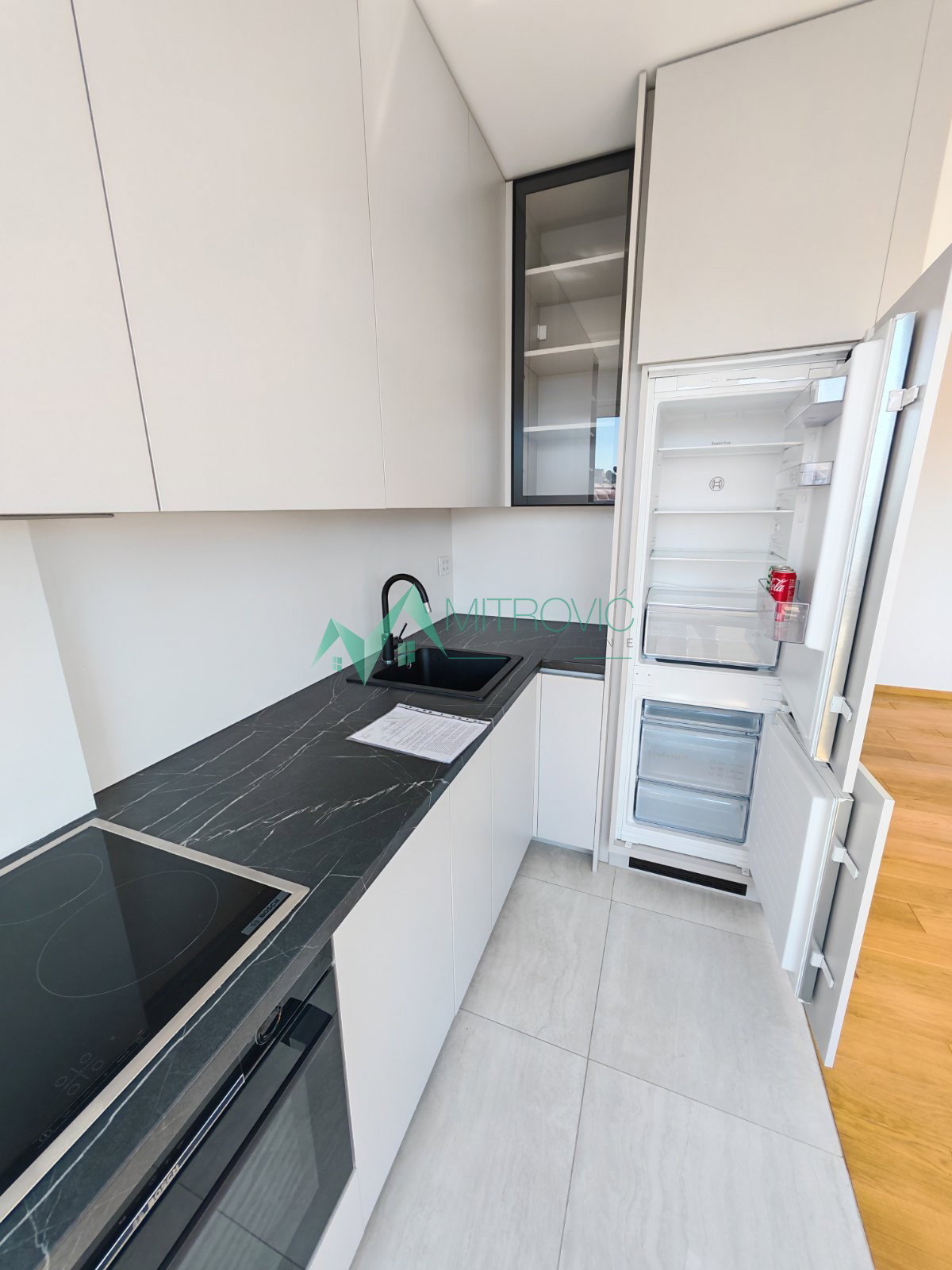Stan Prodaja Novi Sad  76 m2