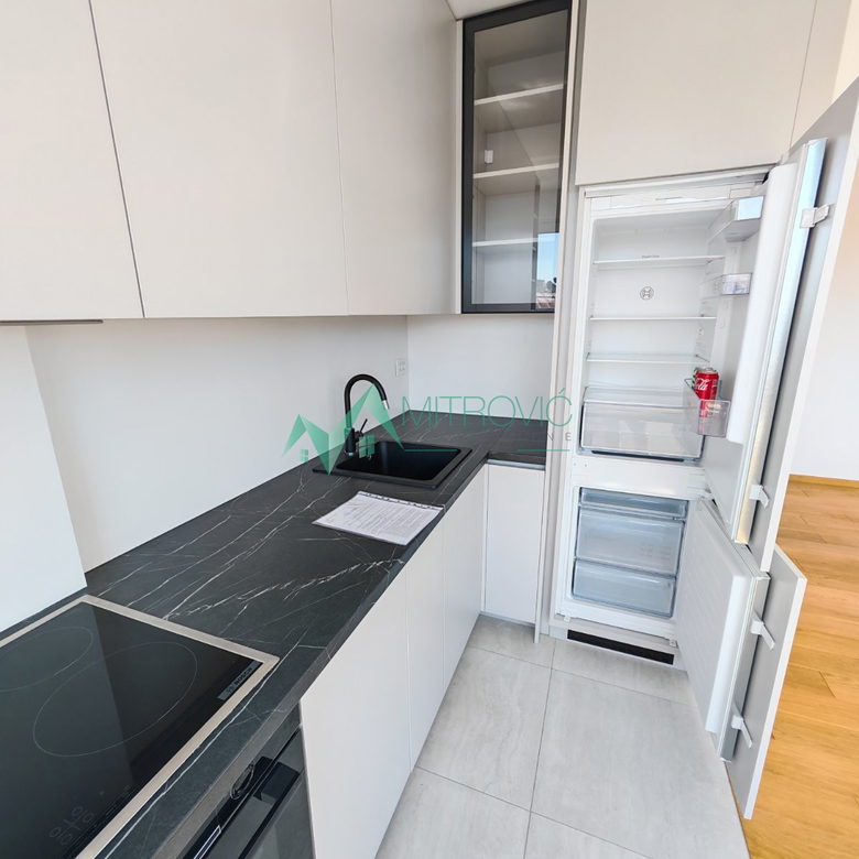 Stan Prodaja Novi Sad  76 m2