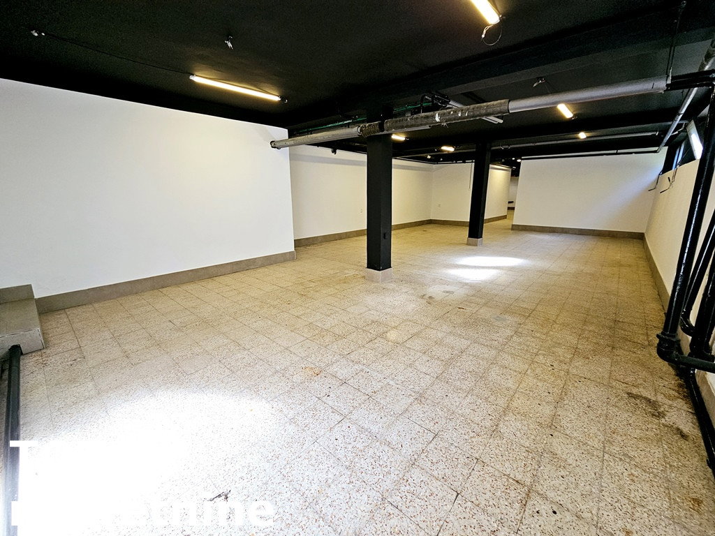 Lokal Izdavanje Novi Sad Lokal Izdavanje Novi Sad Tatarsko Brdo 190 m2