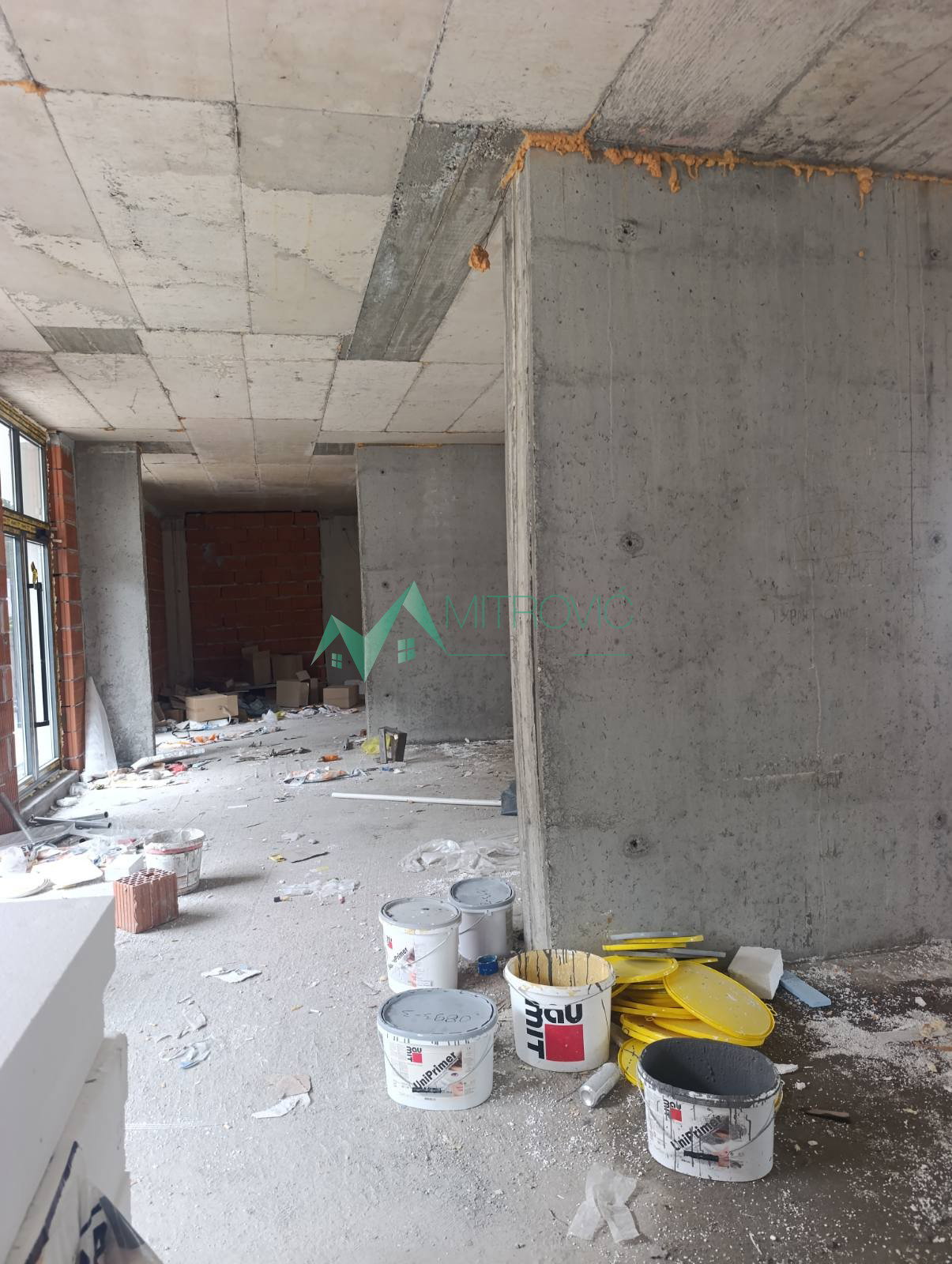 Lokal Prodaja Novi Sad  293 m2