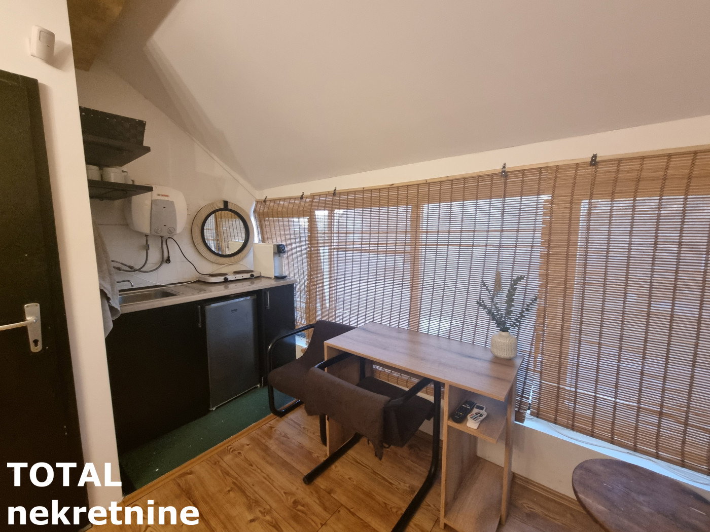Lokal Izdavanje Novi Sad Lokal Izdavanje Novi Sad 30 m2