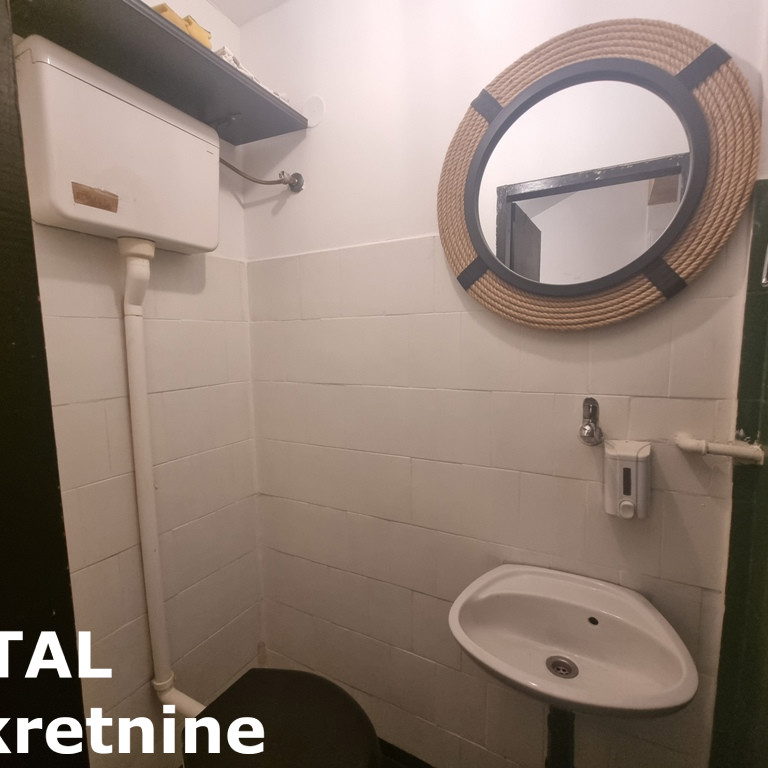 Lokal Izdavanje Novi Sad  30 m2