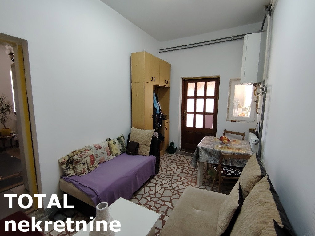 Kuća Prodaja Bački Petrovac  225 m2