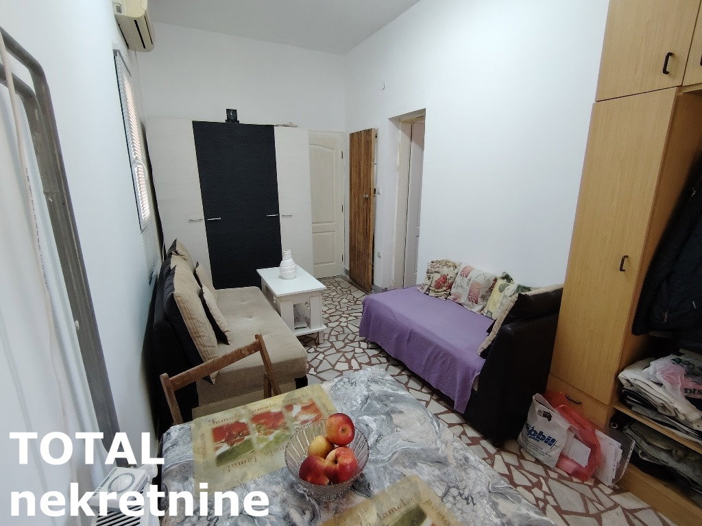 Kuća Prodaja Bački Petrovac  225 m2