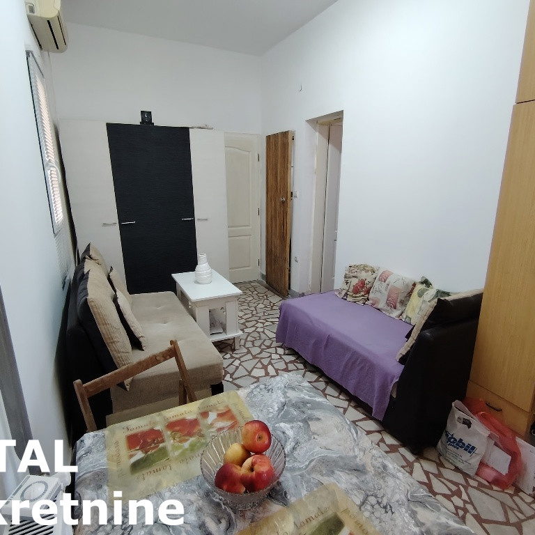 Kuća Prodaja Bački Petrovac  225 m2
