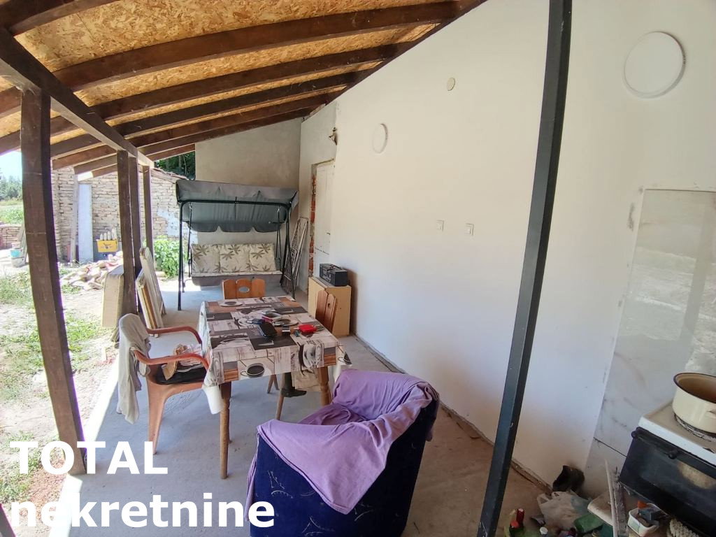 Kuća Prodaja Bački Petrovac  225 m2