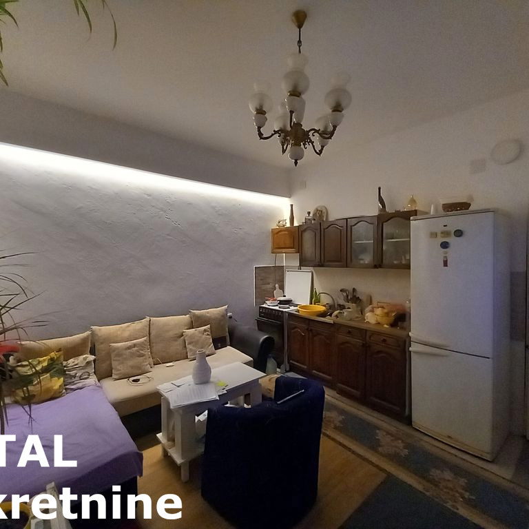 Kuća Prodaja Bački Petrovac  225 m2