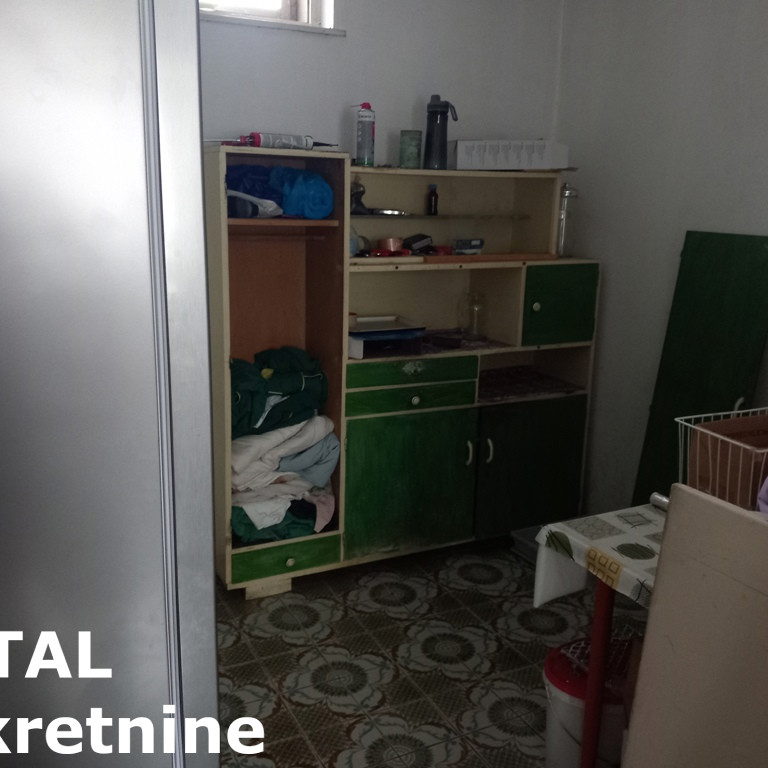 Kuća na prodaju, Gložan, Bački Petrovac, 181m², 95.000 €