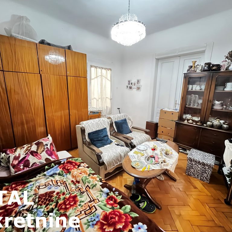 Kuća Prodaja Novi Sad  280 m2