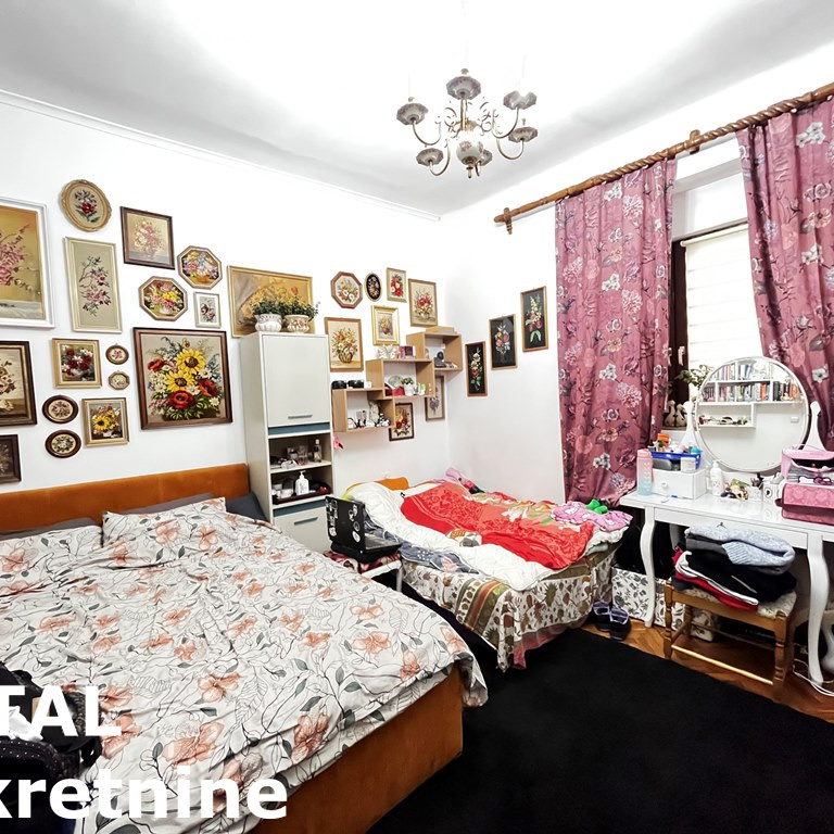 Kuća Prodaja Novi Sad  280 m2
