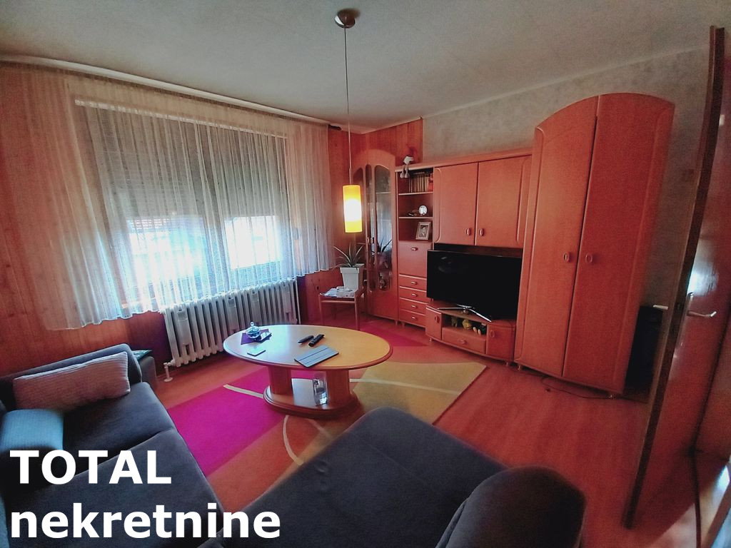 kuce-backi-petrovac-3091261-jfi8b Kuća Prodaja Bački Petrovac 200 m2