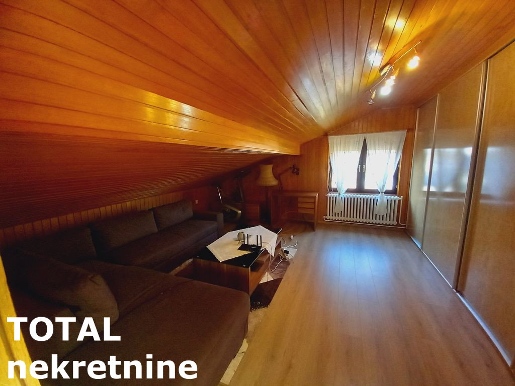 kuce-backi-petrovac-3091261-jrpuy Kuća na prodaju, Bački Petrovac, 200m², 195.700 €