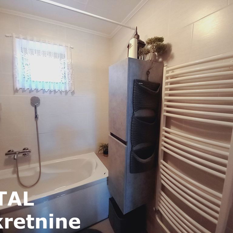Kuća na prodaju, Bački Petrovac, 200m², 195.700 €