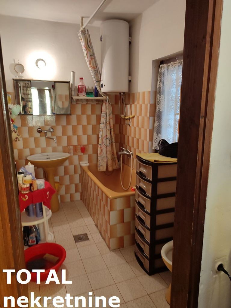 Kuća Prodaja Beočin  90 m2