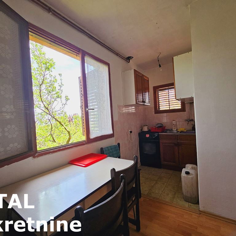 Kuća Prodaja Sremski Karlovci  120 m2