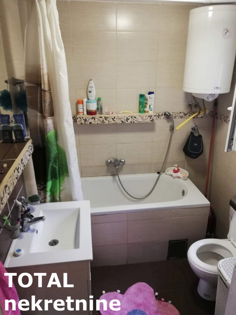 kuce-banstol-3046518-8fxvt Kuća na prodaju, Banstol, Sremski Karlovci, 190m², 140.000 €