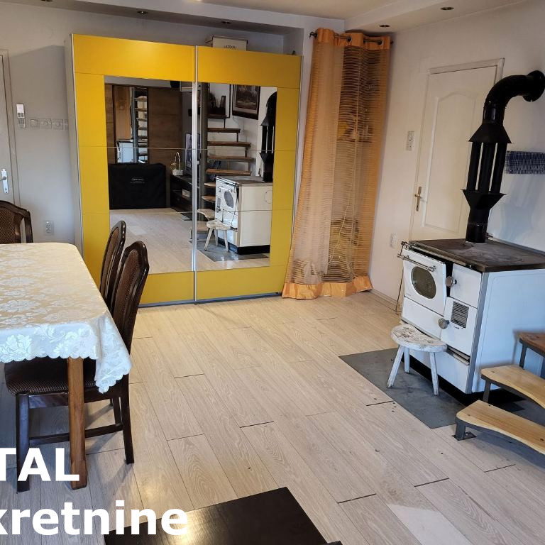 Kuća Prodaja Sremski Karlovci  190 m2