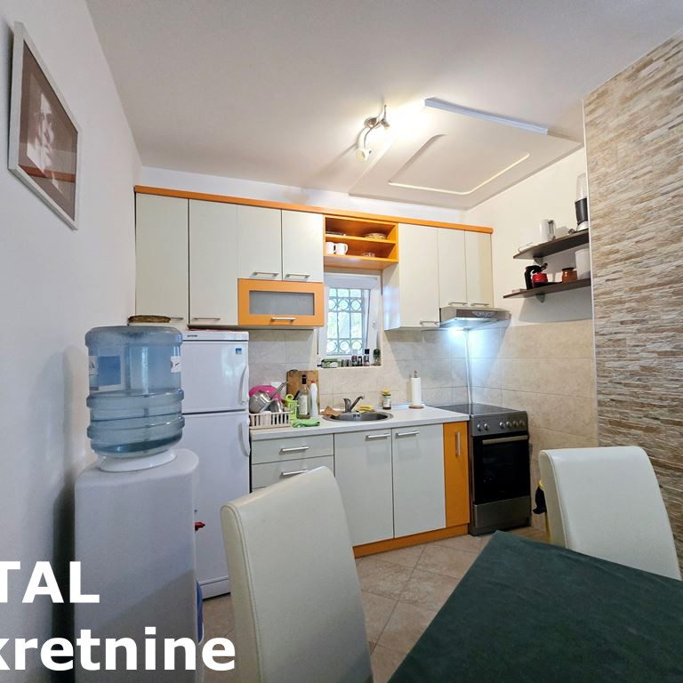 Kuća na prodaju, Banstol, Sremski Karlovci, 69m², 144.200 €