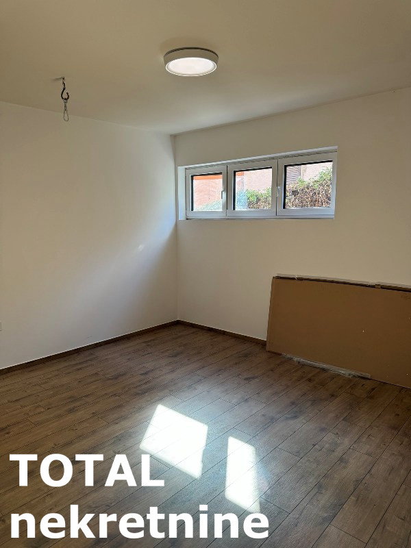 Kuća Prodaja Novi Sad Čardak 300 m2