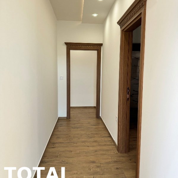 Kuća Prodaja Novi Sad Čardak 300 m2